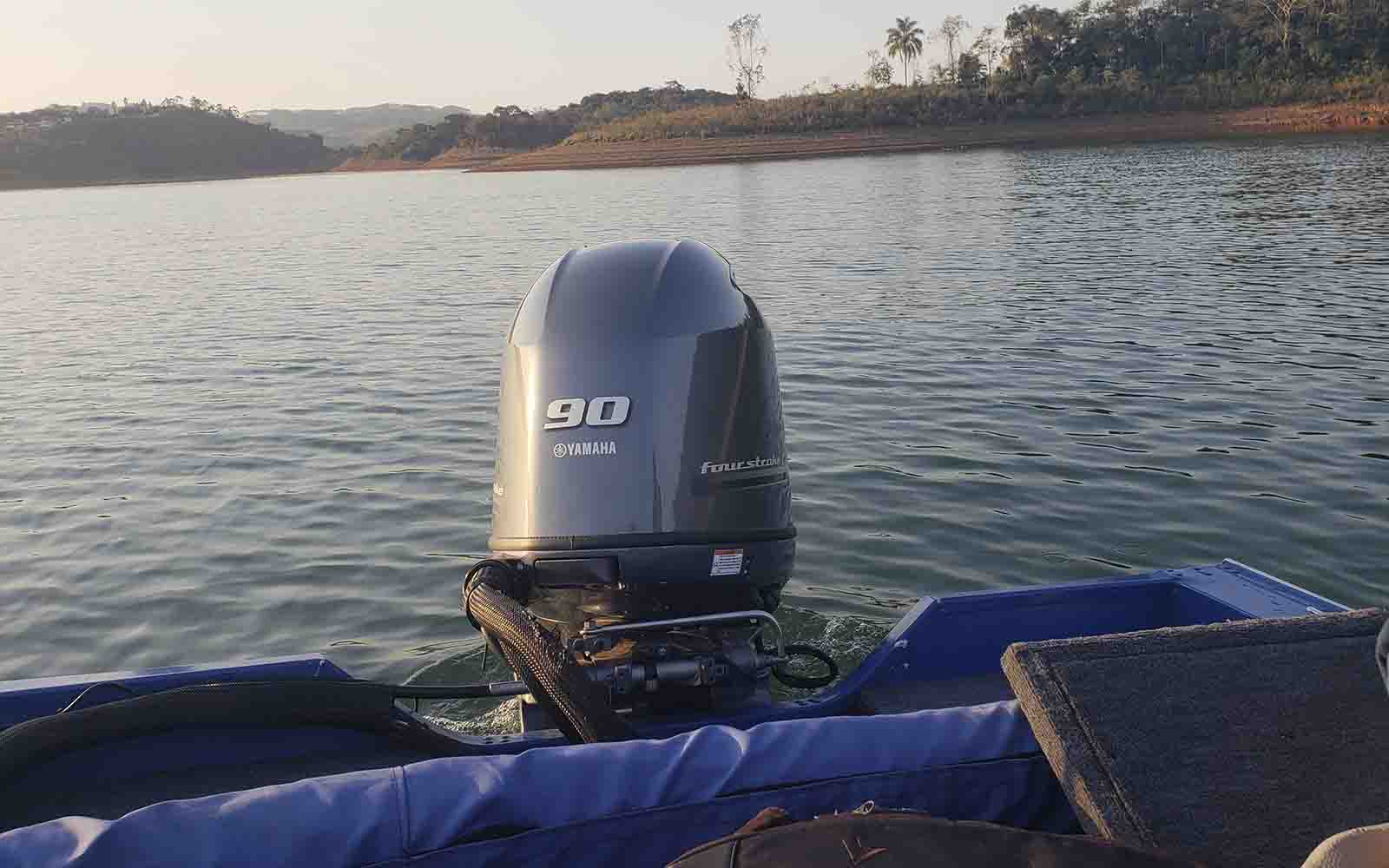 yamaha f90c - boat shopping 2