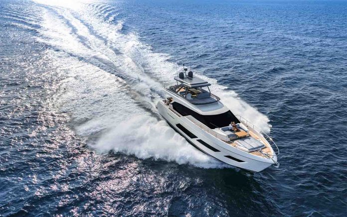 Ferretti Yachts 720 - boat shopping