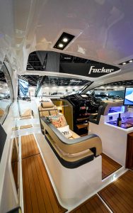 Focker-377-Gran-Turismo-08–Boat-Shopping