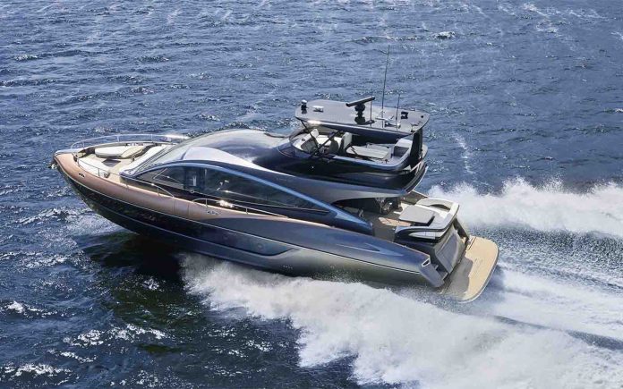 Lexus LY 650 Iate Flybridge - boat shopping