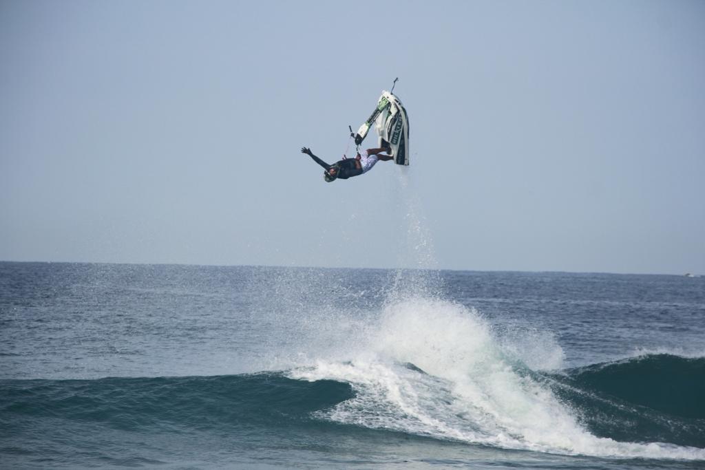 Bruno Jacob Motosurf - foto Williams-Duran - boat shopping 1