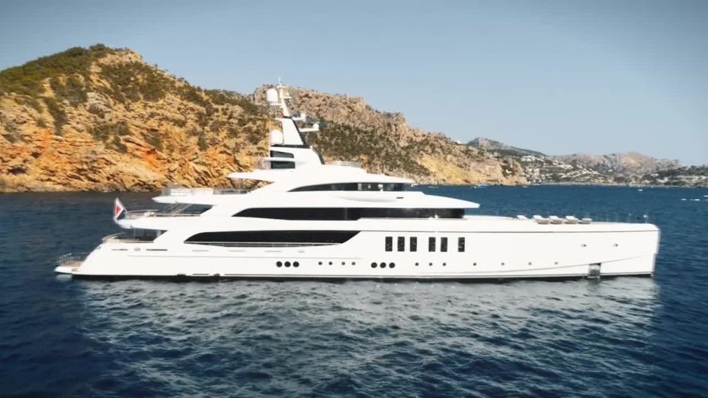 Benetti yachts supernate metis - boat shopping