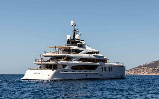 benetti metis superyacht - boat shopping