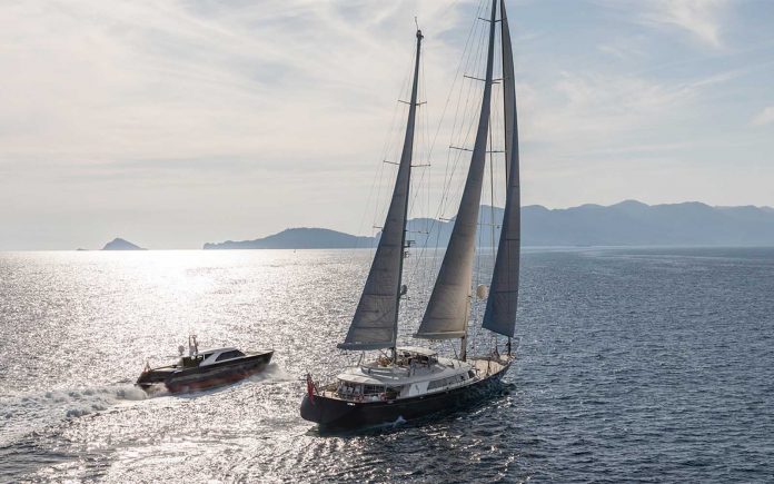 Perini Navi Eco Tender - boat shopping