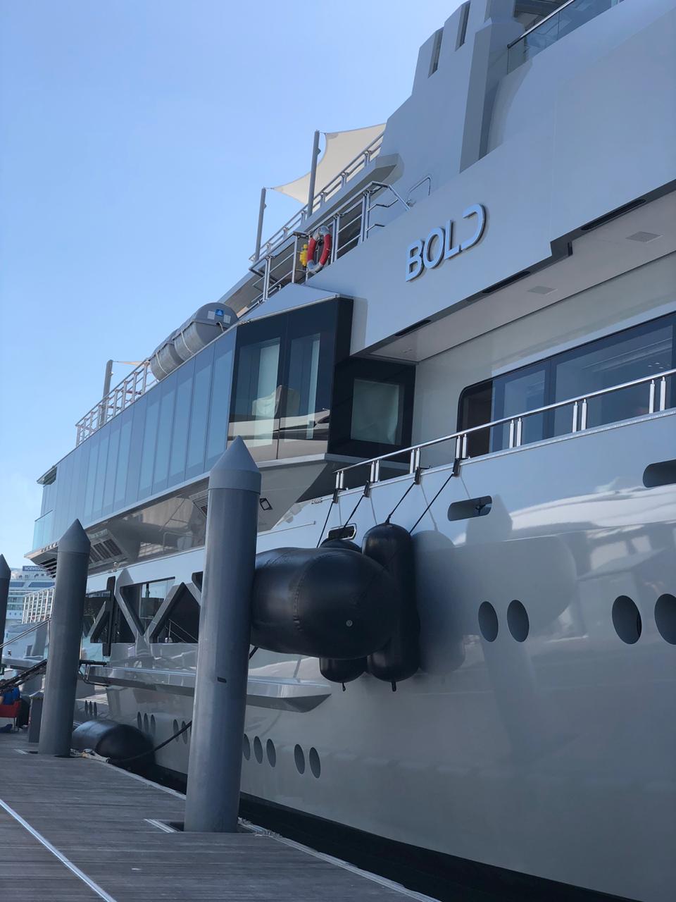 Miami Yacht Show - boat shopping