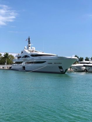 Miami Yacht Show - boat shopping