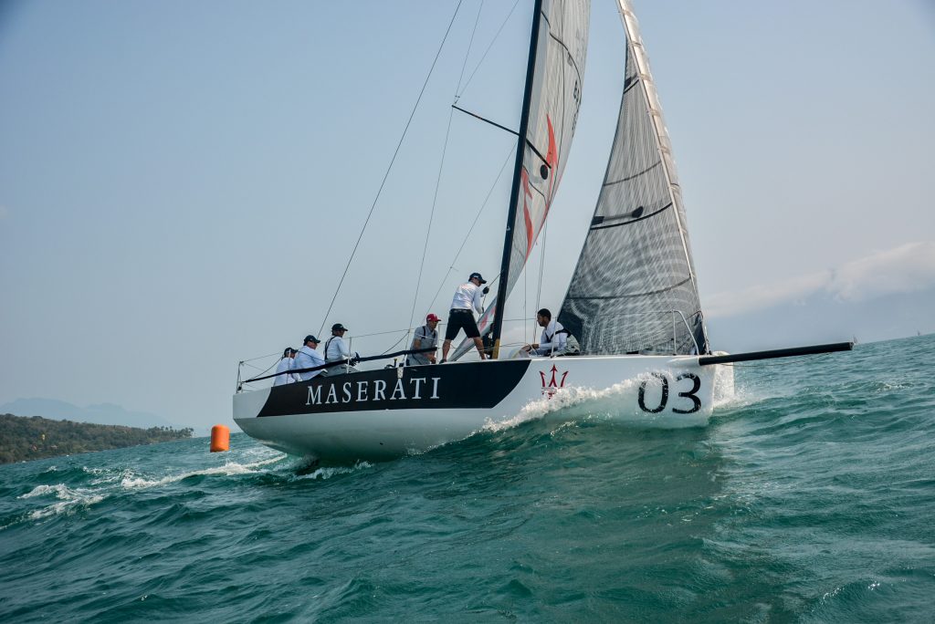 Atual campeão Kaikias Maserati (Aline Bassi Balaio de Ideias) - boat shopping