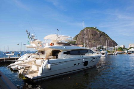 Ferretti Brasil – Boat shopping