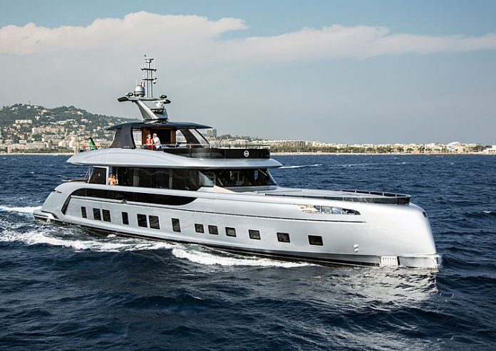 Superyacht Dynamiq GTT 115 - boat shopping