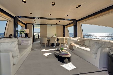 Azimut 83 novo design – boat shopping 8
