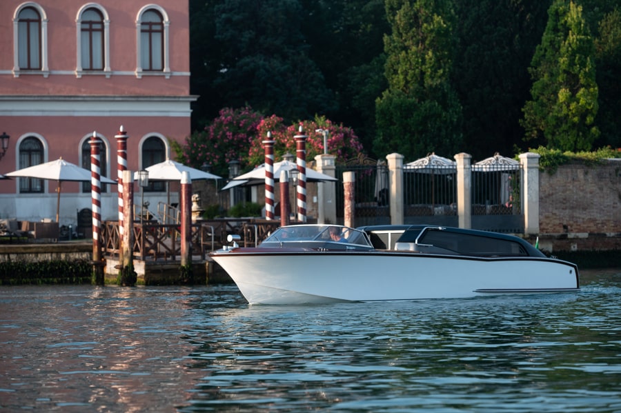 Táxi Aquático Híbrido Thunder Nuvolari Lenard - boat shopping