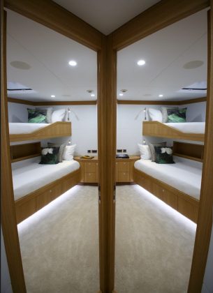 Yachting Developments Al Duhail - boat shopping
