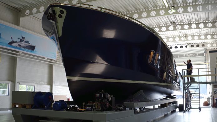 Zeelander Yachts novo estaleiro - boat shopping 1