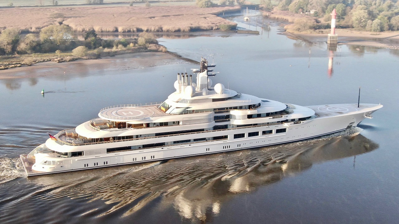 Lurssen superiate Lightning - boat shopping