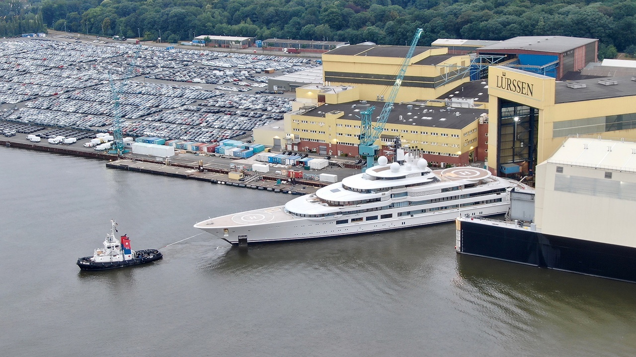 Lurssen superiate Lightning - boat shopping