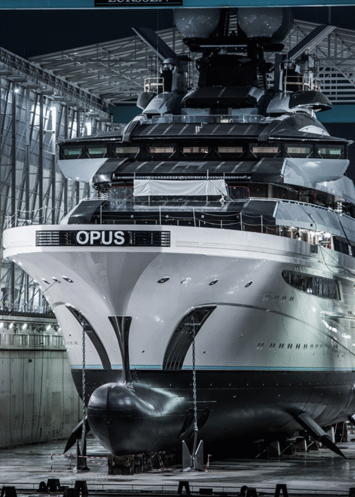 Superiate Opus Lurssen - boat shopping