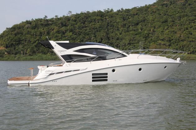 Fibrafort F420 Gran Coupé - boat shopping