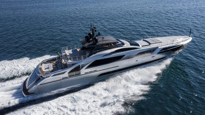 Segunda Pershing 140 - boat shopping (1)