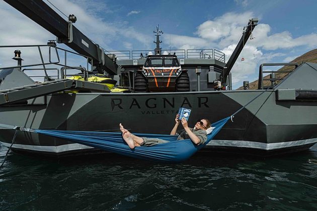 superiate explorer Ragnar - boat shopping