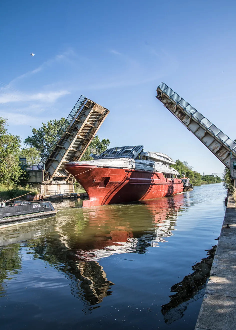 48 T-Line superiate Baglietto - boat shopping