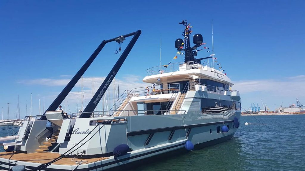 CdM Flexplorer Aurelia - boat shopping