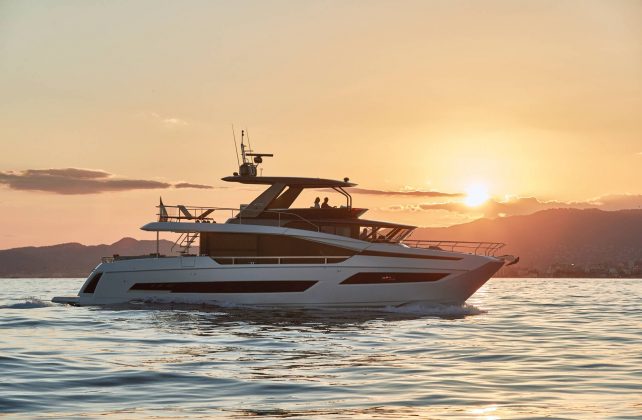 Prestige X70 - boat shopping