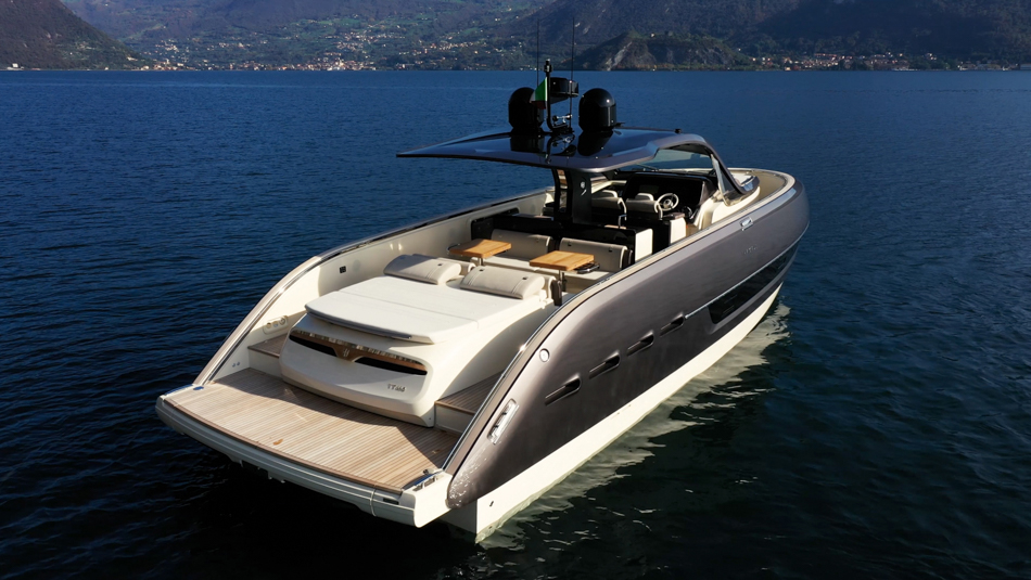 Invictus TT460 - boat shopping