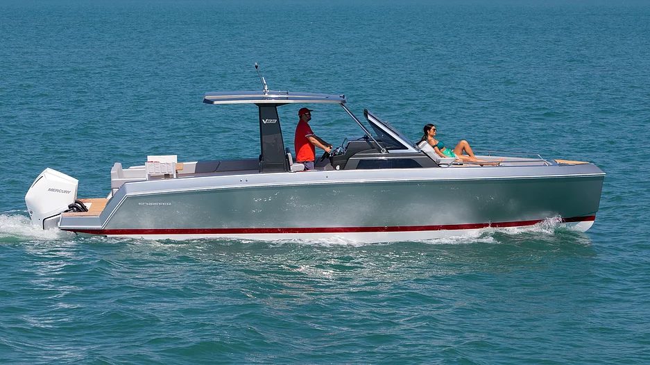 Schaefer V33 - boat shopping
