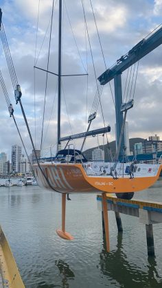 Itajaí sailing team - boat shopping