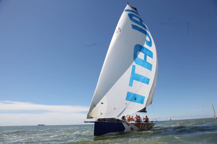 Itajaí sailing team planos para 2021 - boat shopping