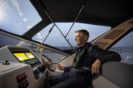 Volvo penta self docking – boat shopping 10