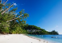 Baie Lazare, Mahé, Seychelles - boat shopping