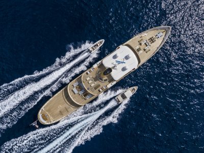 Turquoise iate Blue II (Guillaume Plisson) – boat shopping 6