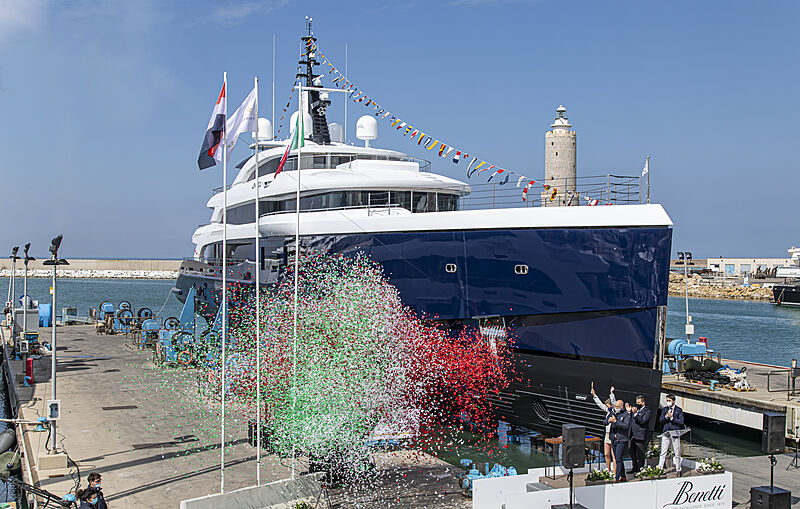 Superiate Benetti Zazou - boat shopping