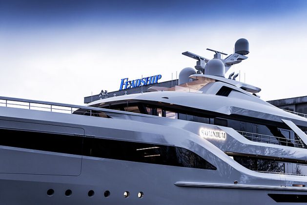 Superiate Somnium Feadship - boat shopping