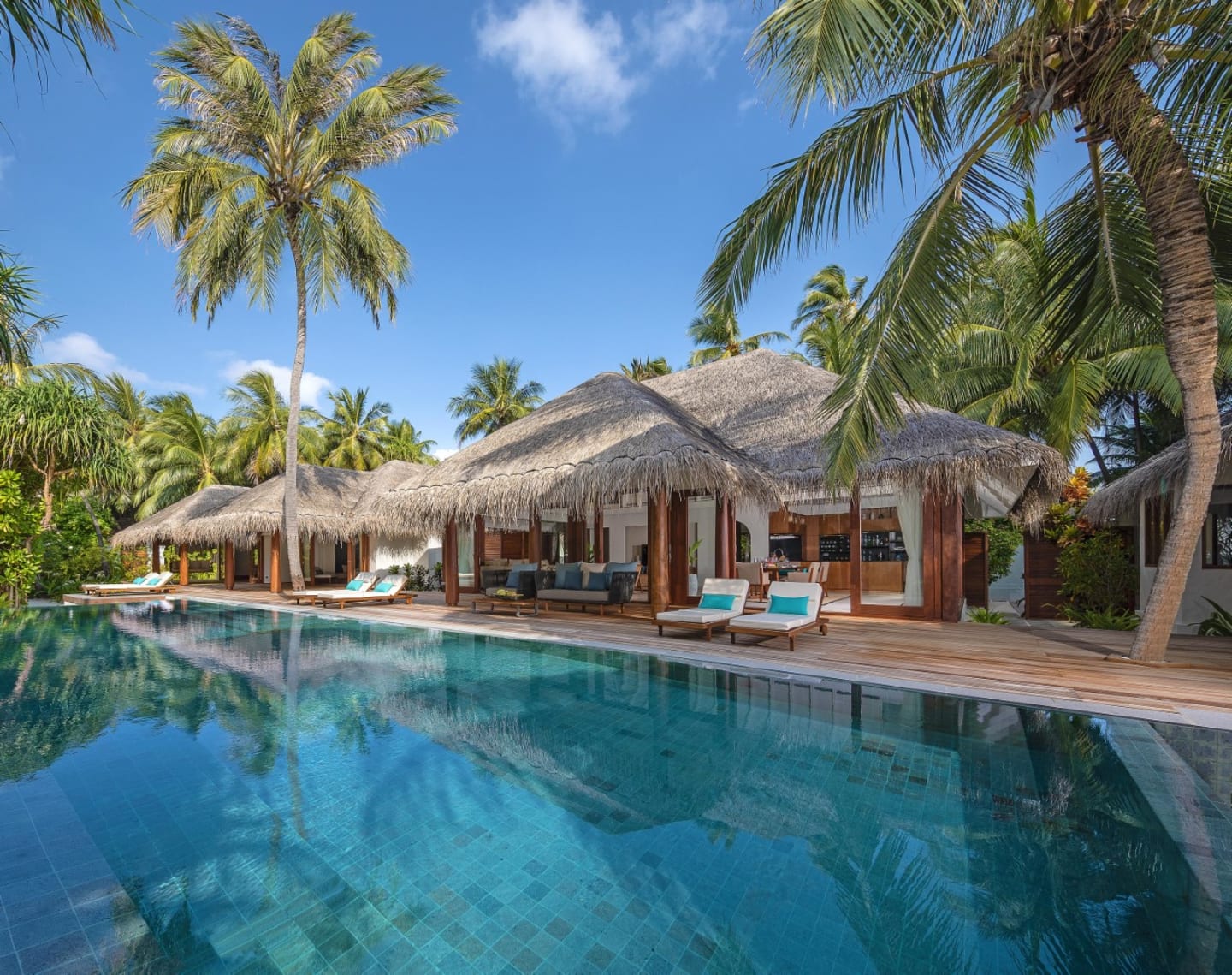 Anantara Kihavah maiores casas flutuantes do mundo - boat shopping