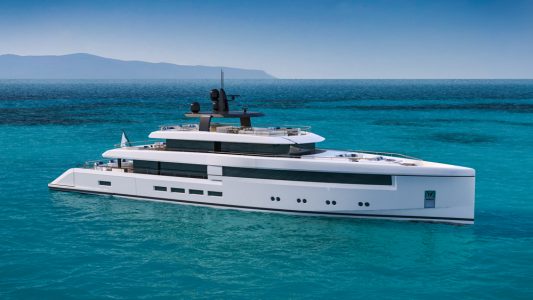 Nauta design Wide superiate exterior – boat shopping 1