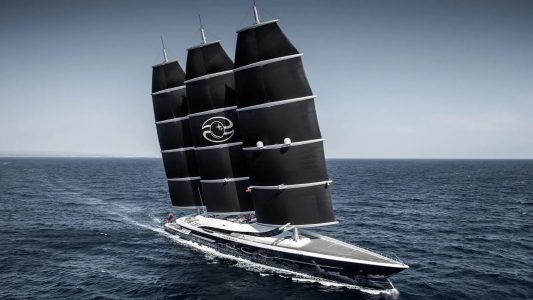 Super veleiro Black Pearl – boat shopping