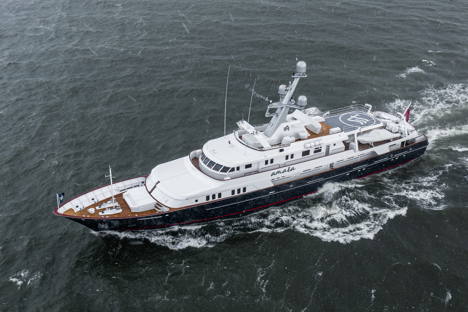 superyacht amara refit feadship - boat shopping