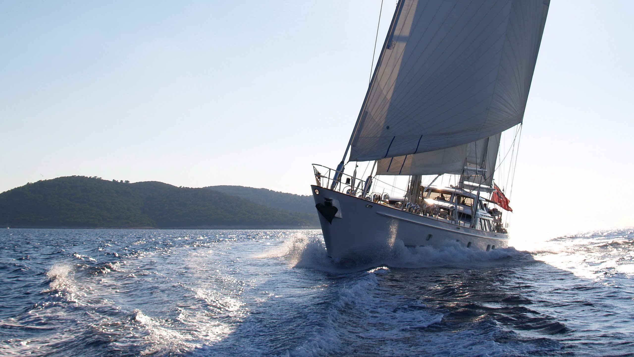 Veleiro Juliet refit Royal Huisman Huisfit - boat shopping