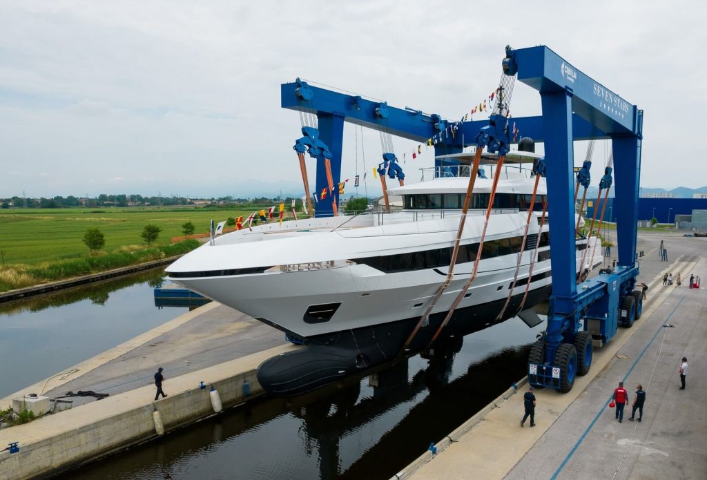 Mangusta Oceano 50 - boat shopping