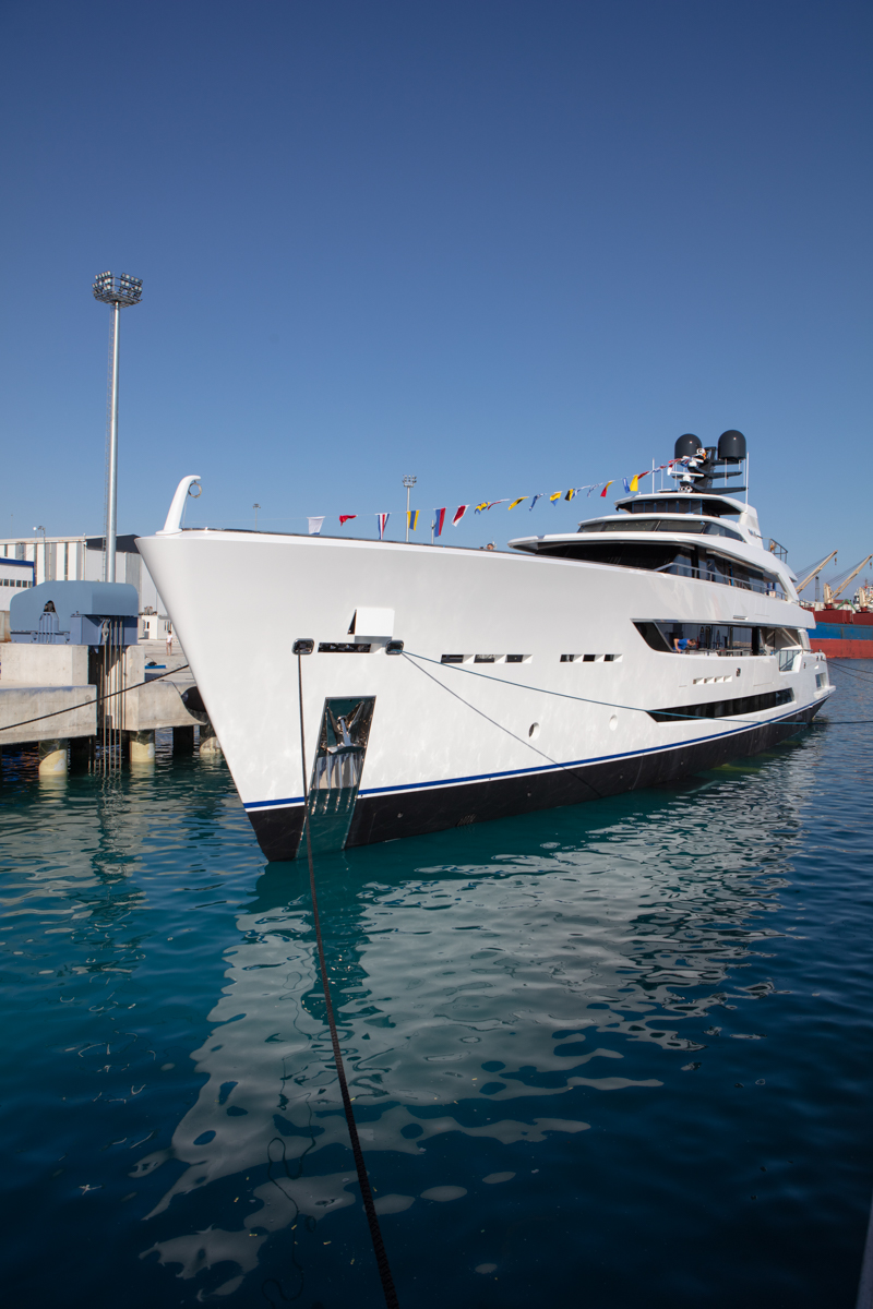 Superiate Al Waab II Alia Yachts - boat shopping