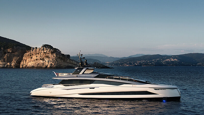 Tecnomar Evo 120 - boat shopping