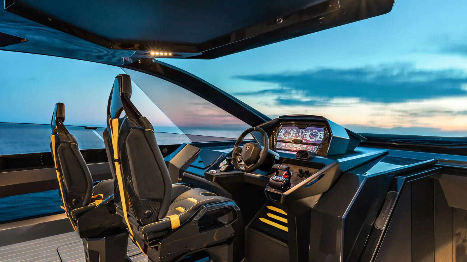Tecnomar for Lamborghini 63 - boat shopping