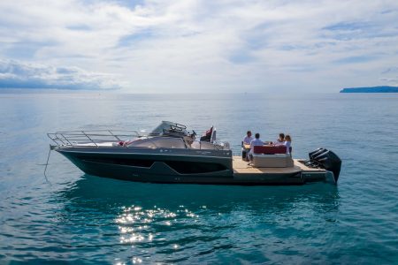 Sessa-Marine-KL40-boat-shopping-1