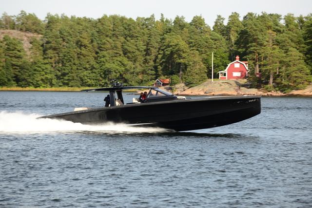 SLR:SR60 boat shopping 1