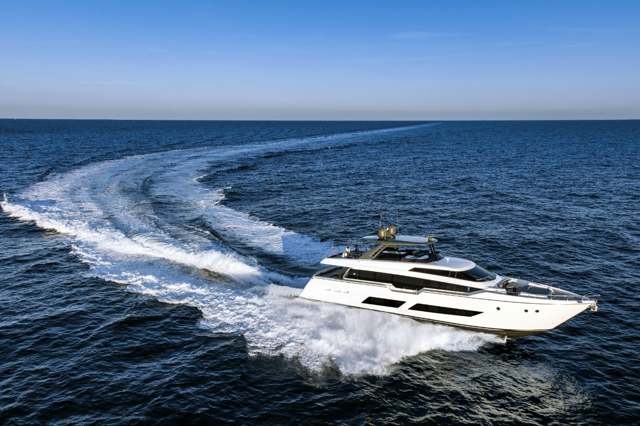 Ferretti Yachts 850 Boat Shopping